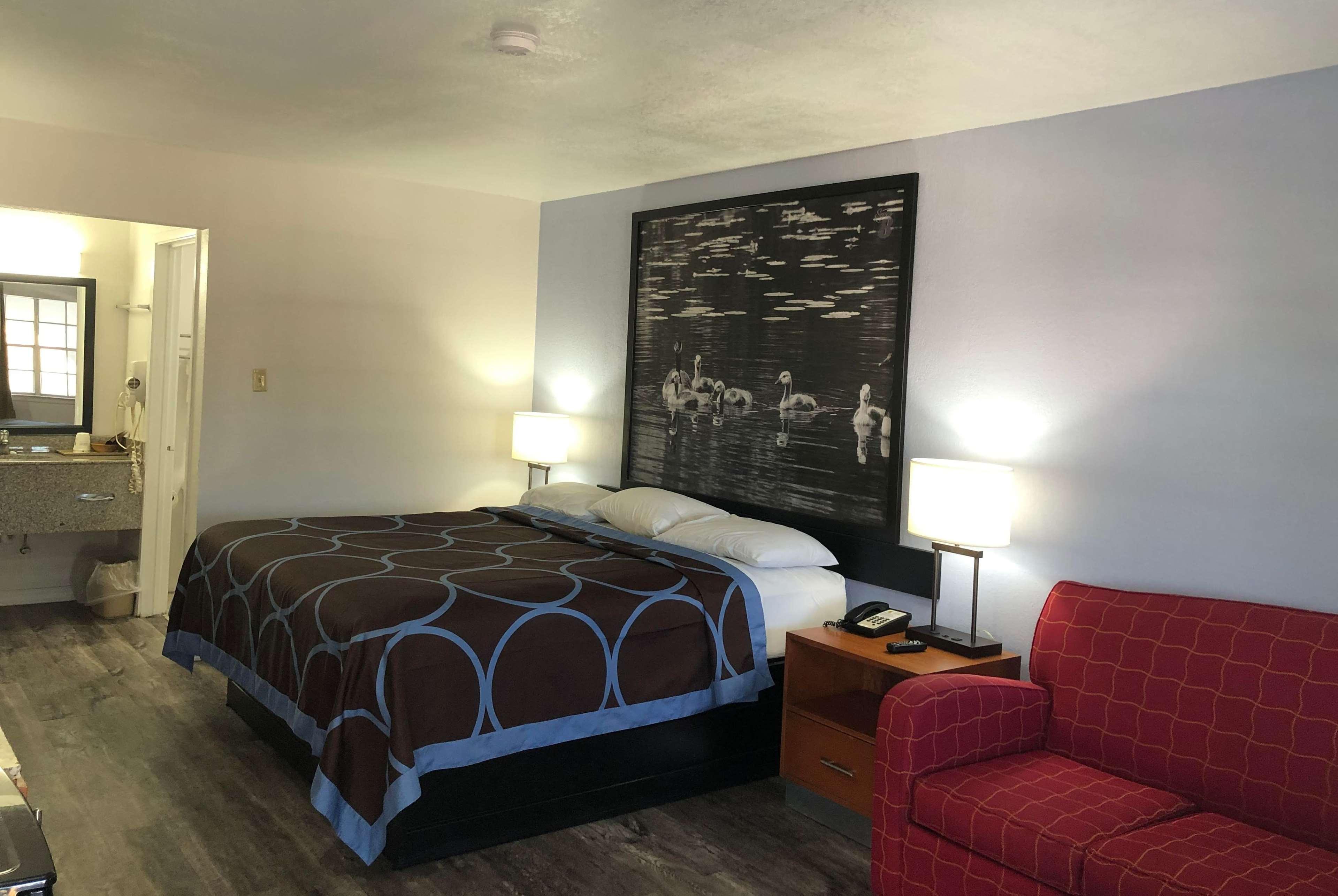 Super 8 By Wyndham - Canton, Texas Eksteriør billede