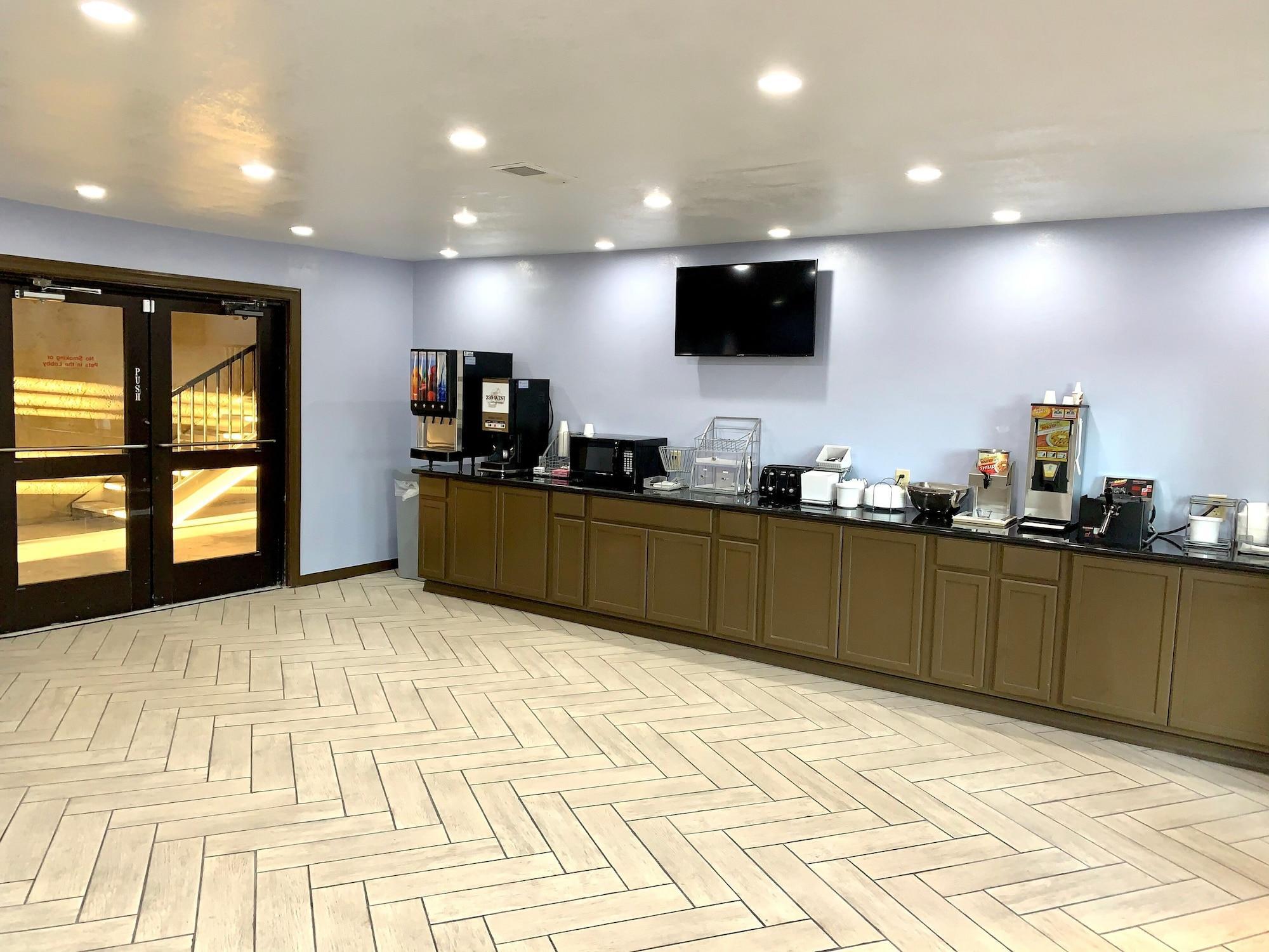 Super 8 By Wyndham - Canton, Texas Eksteriør billede