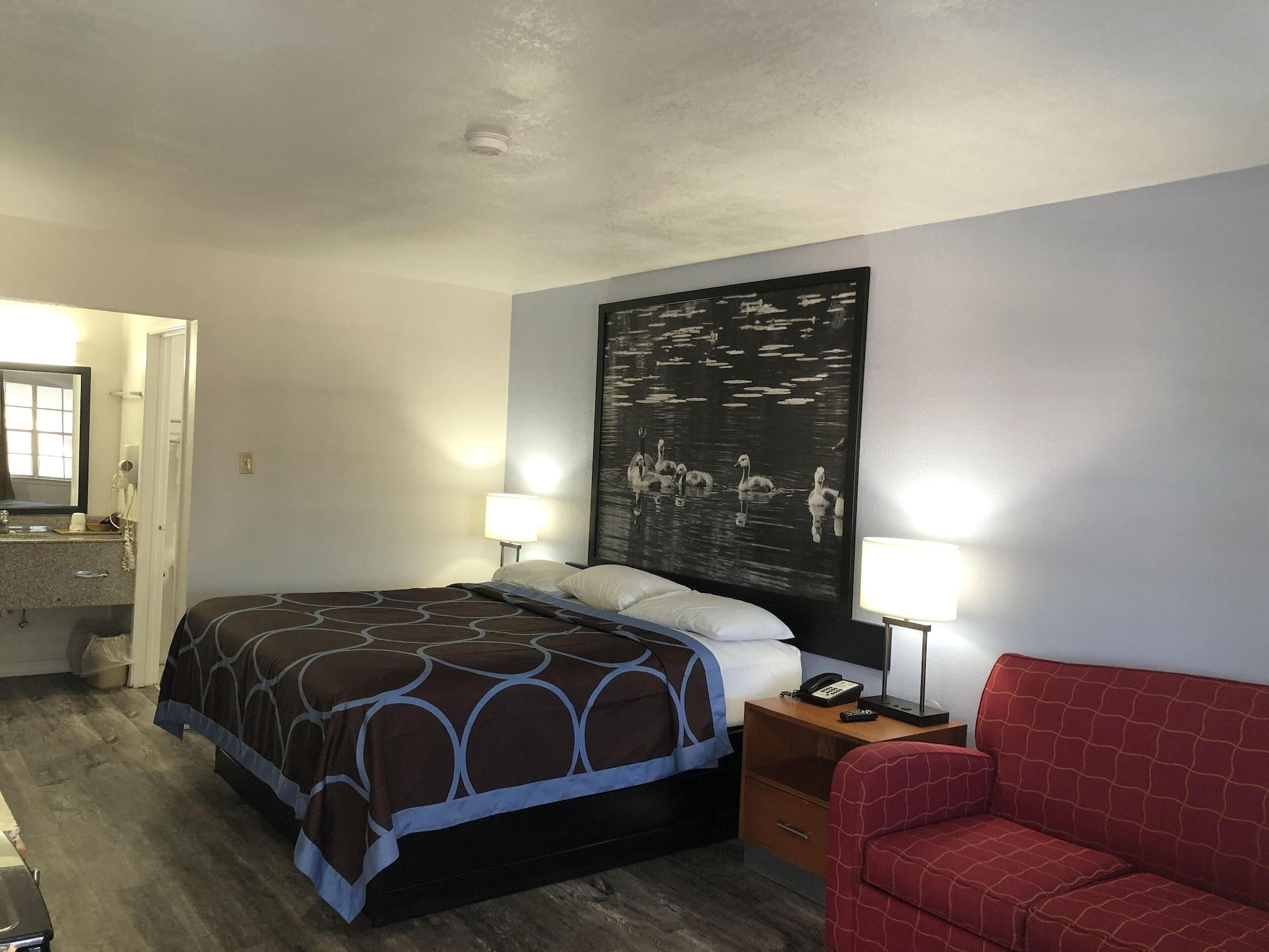 Super 8 By Wyndham - Canton, Texas Eksteriør billede
