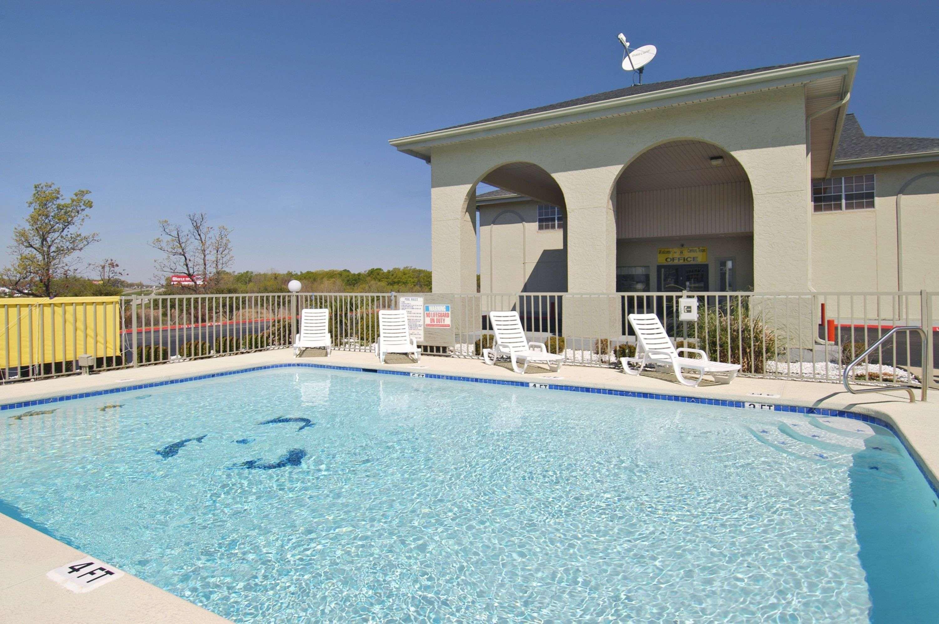 Super 8 By Wyndham - Canton, Texas Eksteriør billede